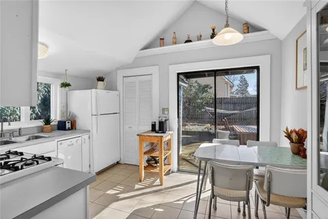 $395,000 | 152 Savannah Street Southeast, Atlanta, GA 30316