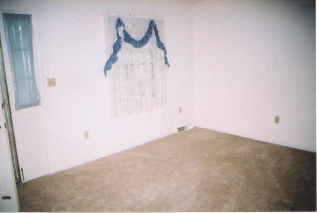 404 McGee Road Anderson, SC 29625 - Photo 5 of 9 Gallery Image 5