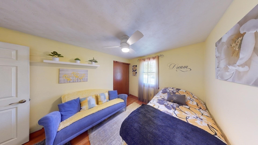 32 Hillcrest Road Burlington, MA 01803 - Photo 12 of 41 Gallery Image 12
