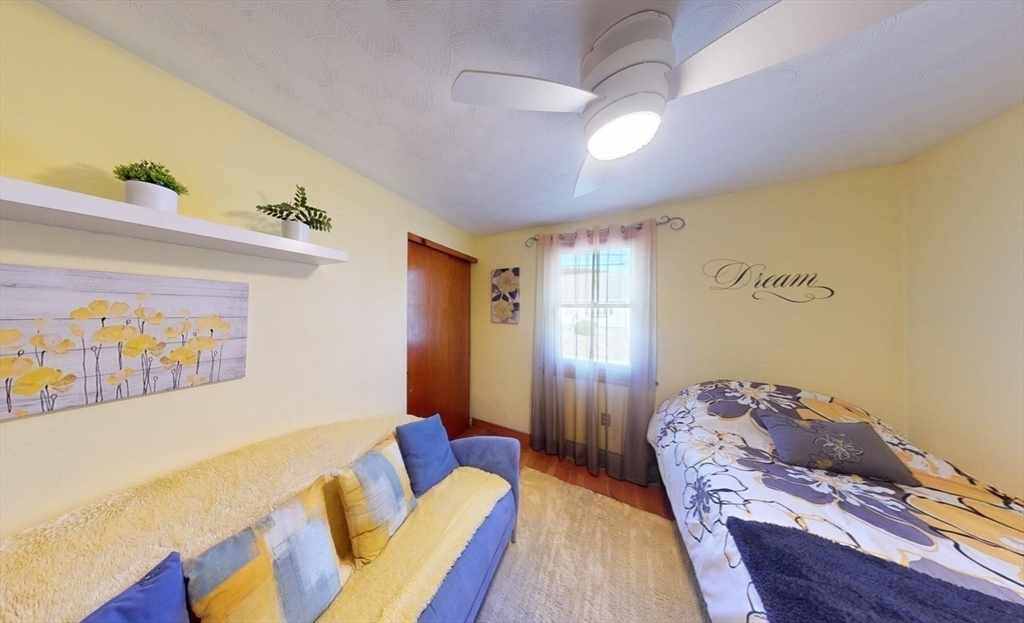 32 Hillcrest Road Burlington, MA 01803 - Photo 14 of 41 Gallery Image 14