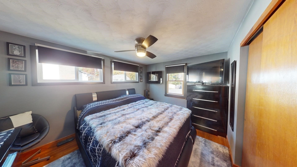 32 Hillcrest Road Burlington, MA 01803 - Photo 16 of 41 Gallery Image 16