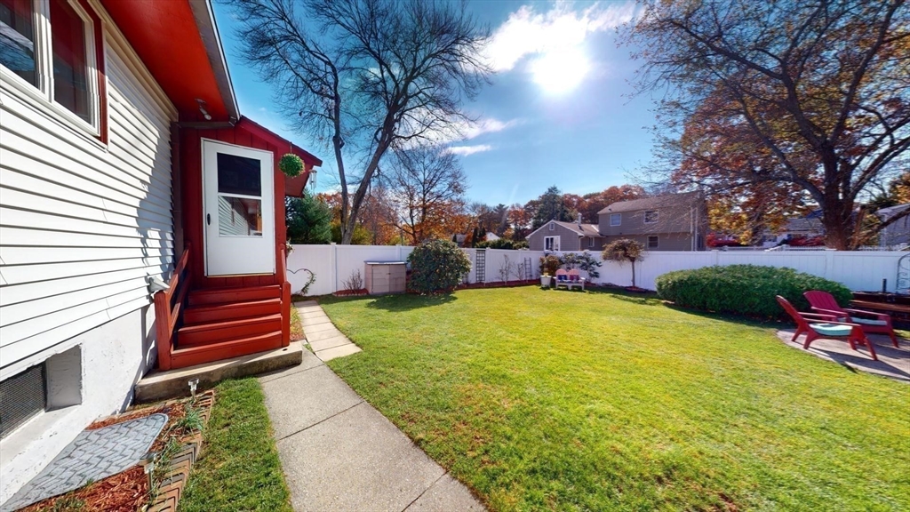 32 Hillcrest Road Burlington, MA 01803 - Photo 36 of 41 Gallery Image 36