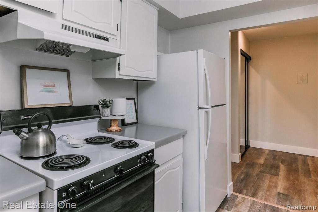 1665 Riverside Drive, Unit 12 Rochester Hills, MI 48309 - Photo 13 of 26