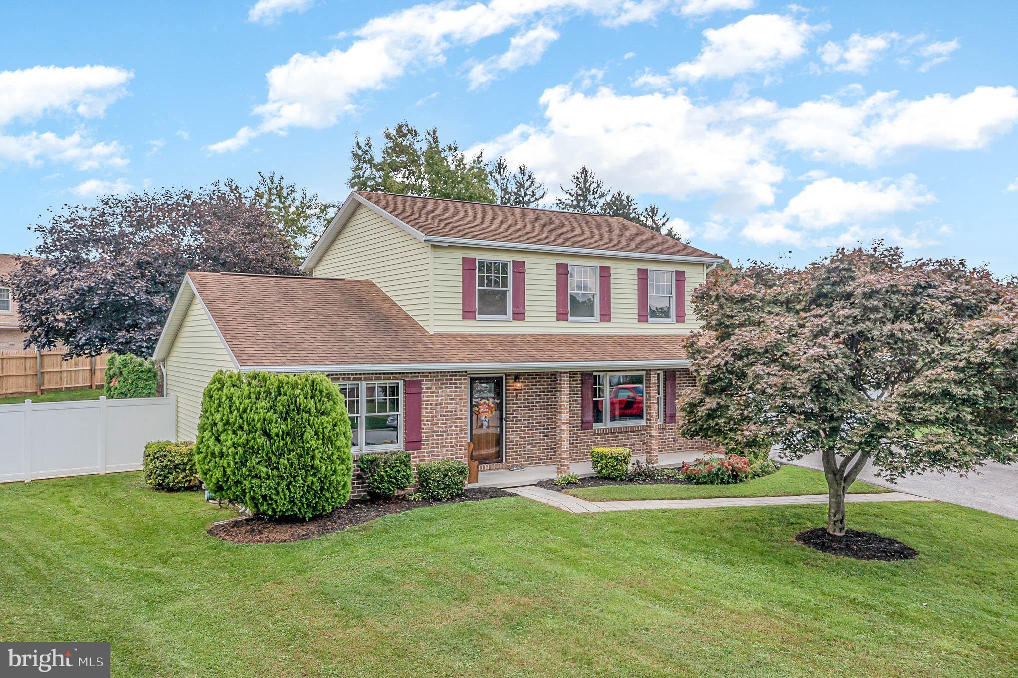7 Cardinal Drive Hanover, PA 17331 - Photo 2 of 37 Gallery Image 2