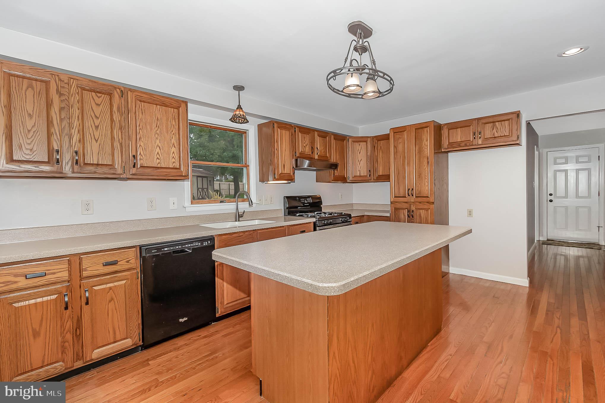 7 Cardinal Drive Hanover, PA 17331 - Photo 10 of 37 Gallery Image 10