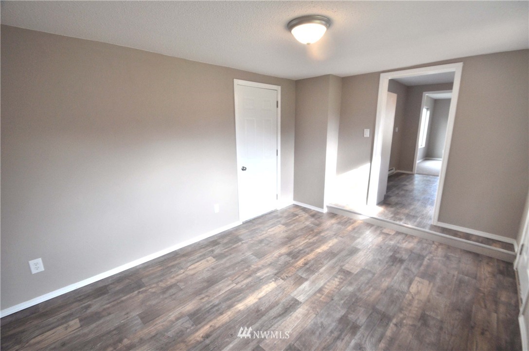 1109 Harding Road Aberdeen, WA 98520 - Photo 9 of 22 Gallery Image 9