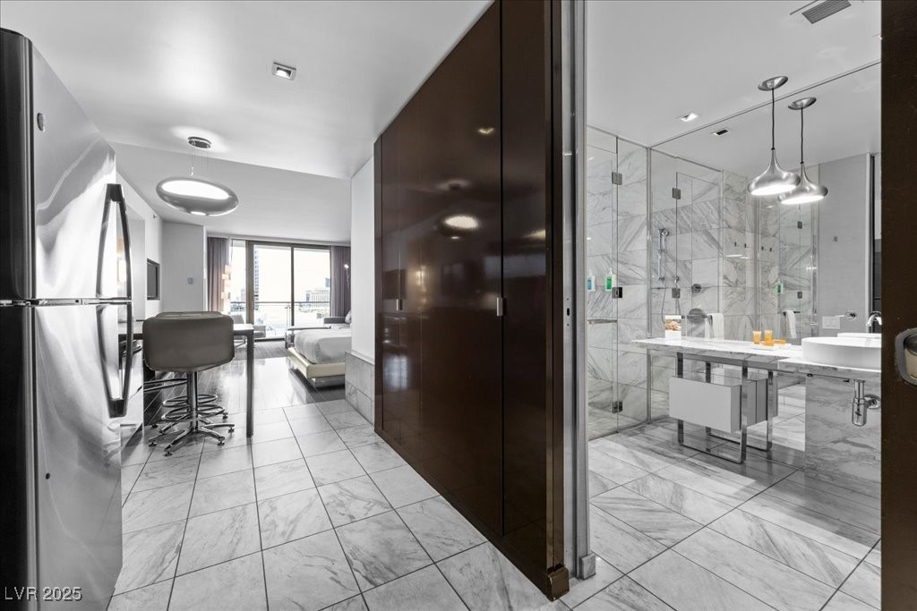 4381 West Flamingo Road, Unit 8312 Las Vegas, NV 89103 - Photo 14 of 25