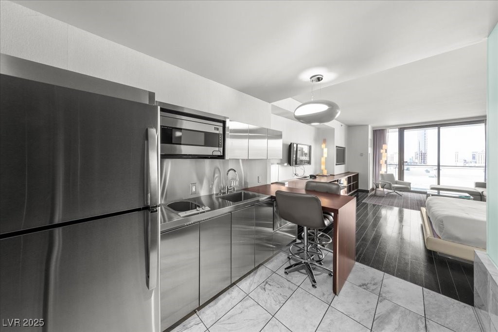 4381 West Flamingo Road, Unit 8312 Las Vegas, NV 89103 - Photo 5 of 25