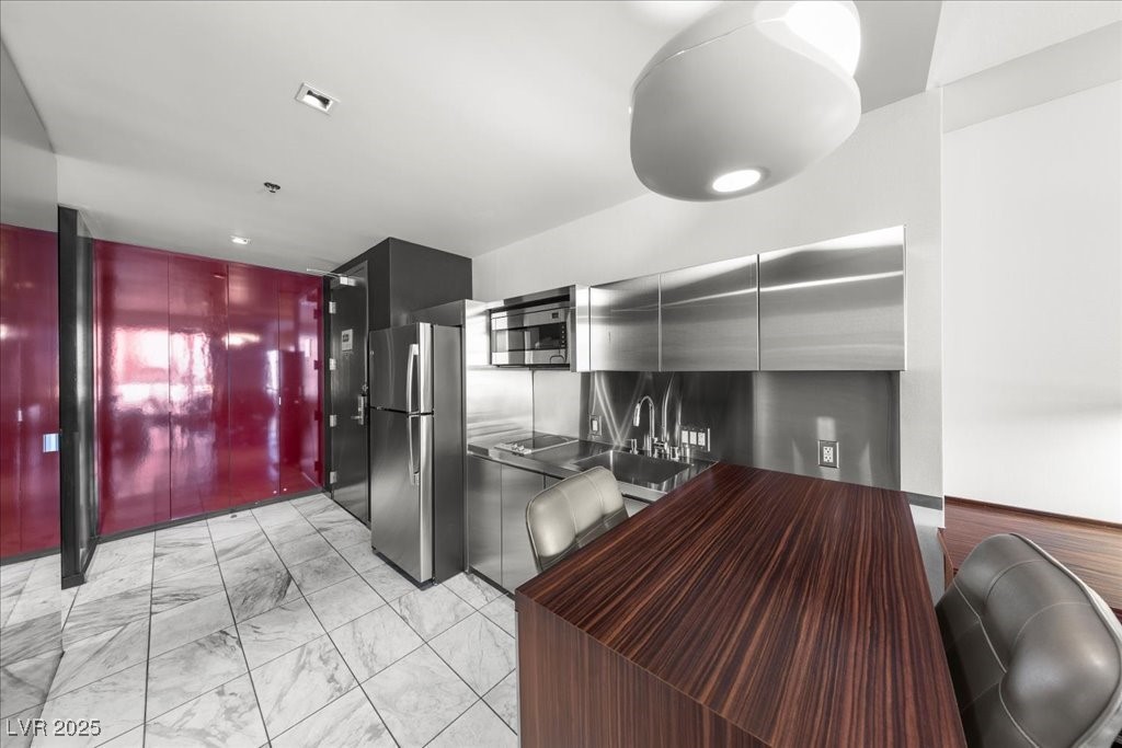 4381 West Flamingo Road, Unit 8312 Las Vegas, NV 89103 - Photo 6 of 25