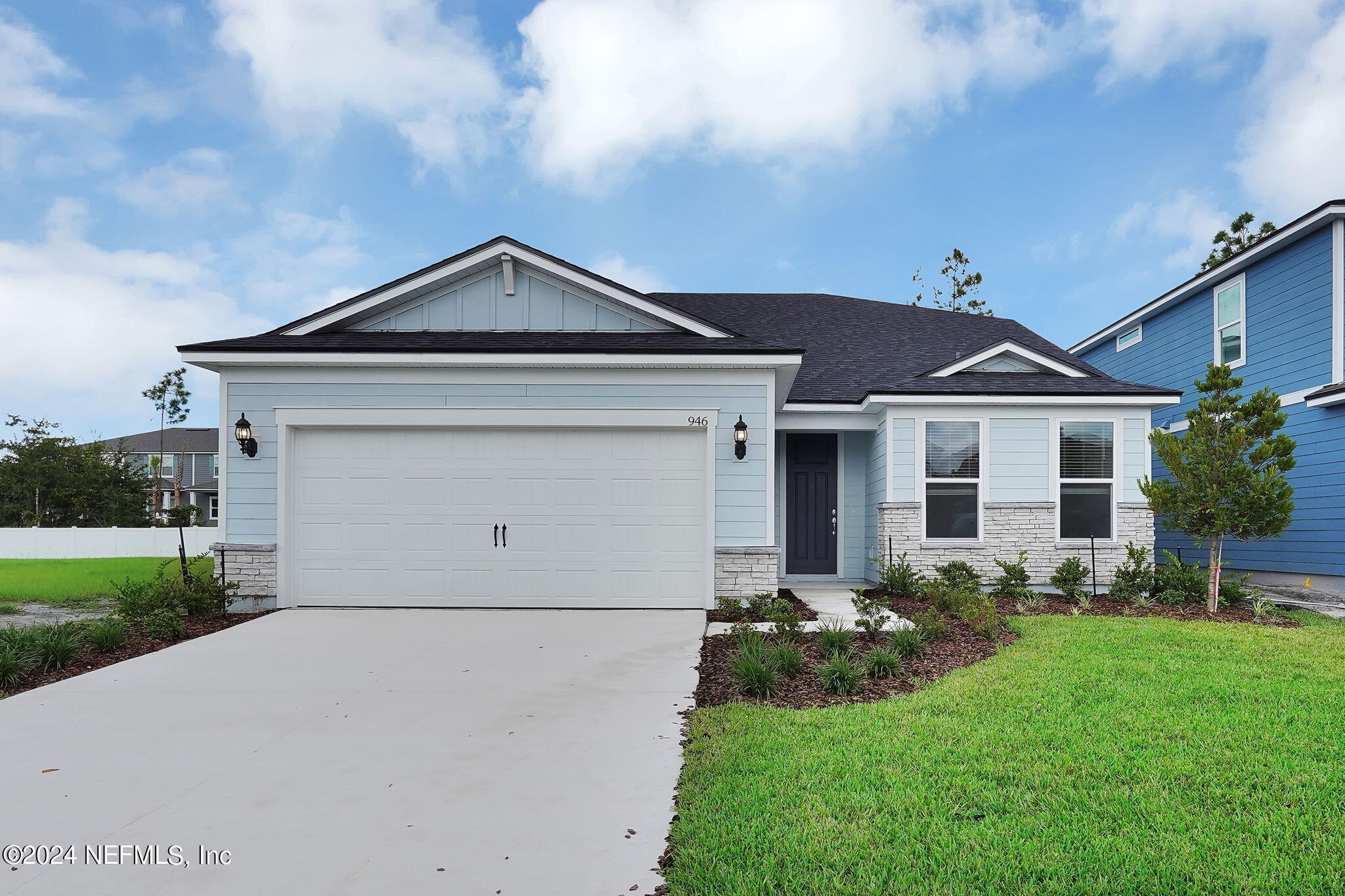 946 Rooster Holw Way