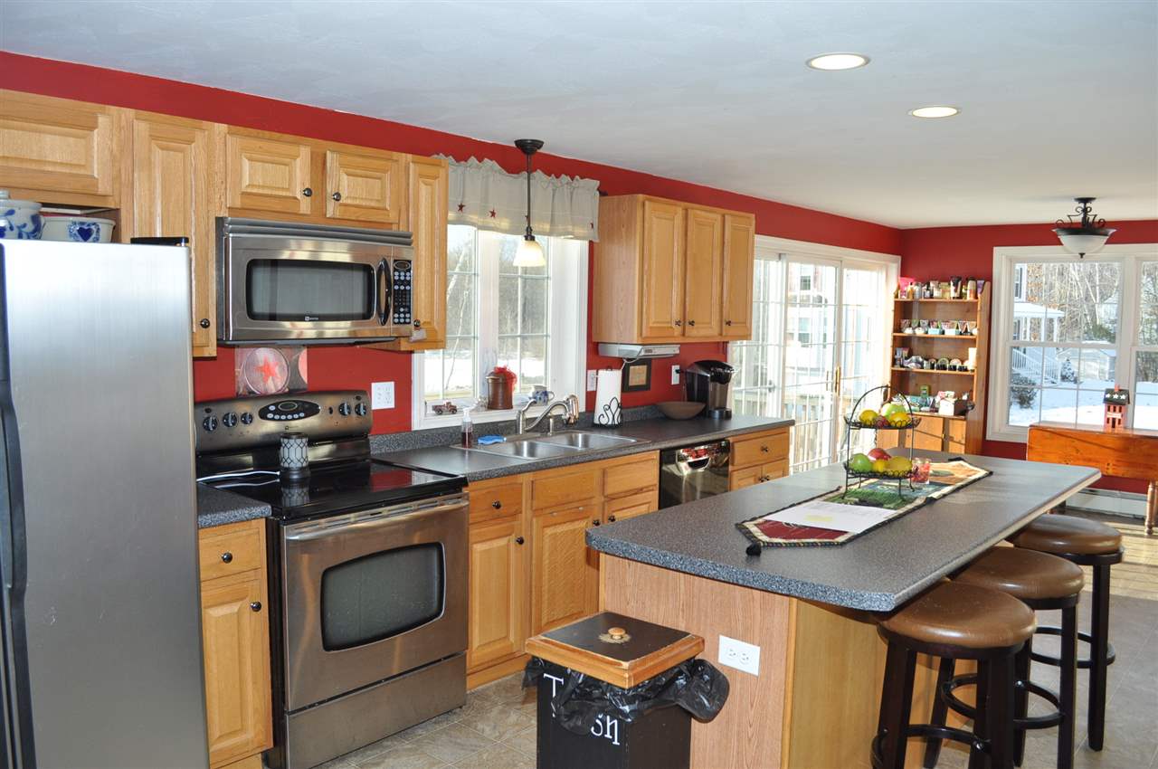 134 Governors Road Rochester, NH 03867 - Photo 6 of 39 Gallery Image 6