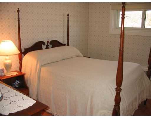 183 Lyman Road Milton, MA 02186 - Photo 6 of 9 Gallery Image 6