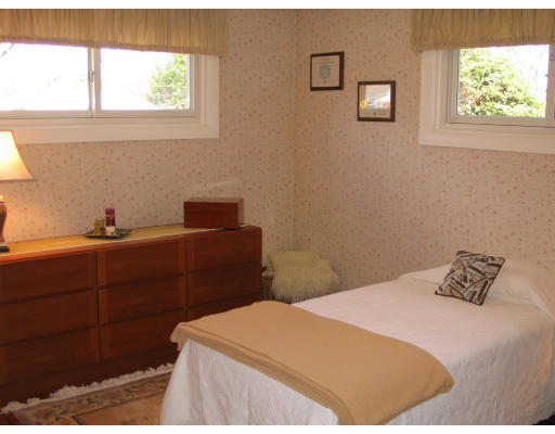 183 Lyman Road Milton, MA 02186 - Photo 8 of 9 Gallery Image 8