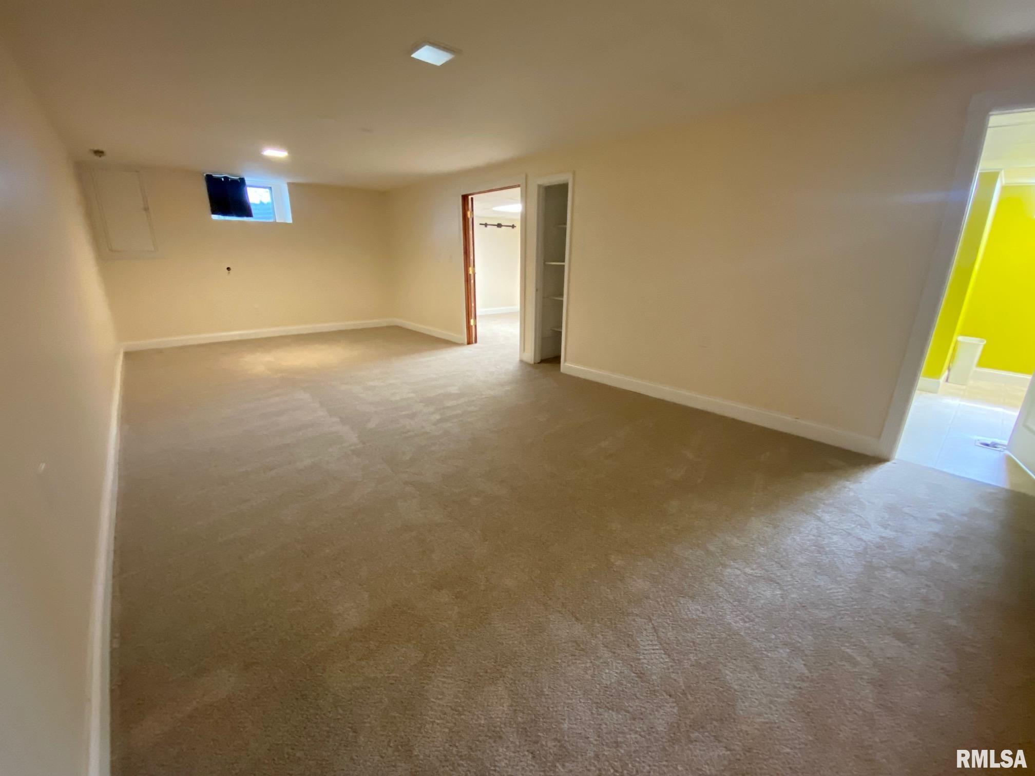 2233 West Rd Drive Springfield, IL 62711 - Photo 32 of 46 Gallery Image 32