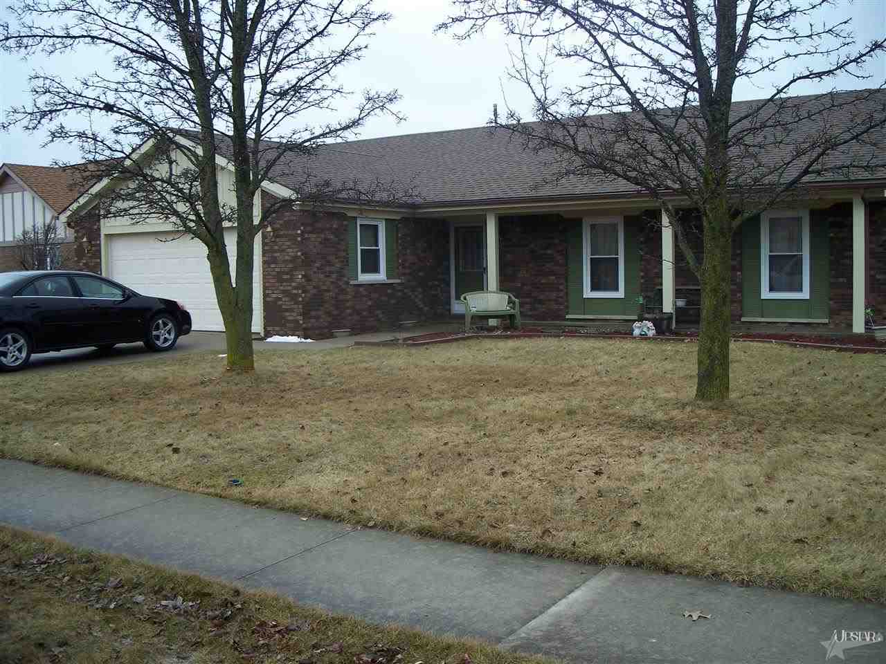 122 Evergreen Lane Decatur, IN 46733 - Photo 2 of 13