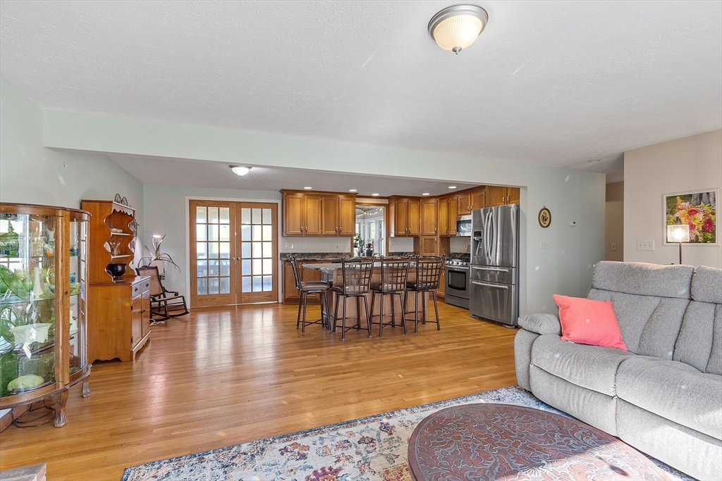 132 Ferry Road Salisbury, MA 01952 - Photo 8 of 41 Gallery Image 8