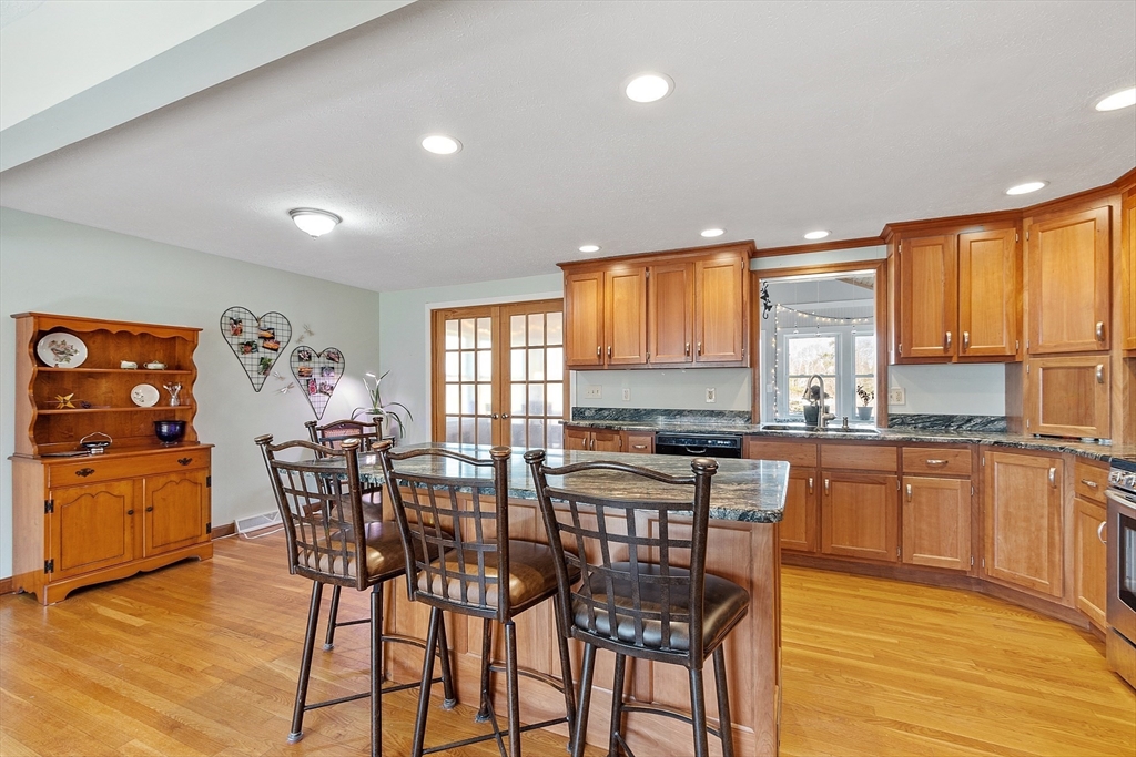 132 Ferry Road Salisbury, MA 01952 - Photo 9 of 41 Gallery Image 9