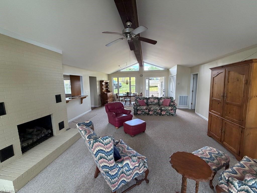 794 Rhododendron Road Hillsville, VA 24343 - Photo 4 of 27