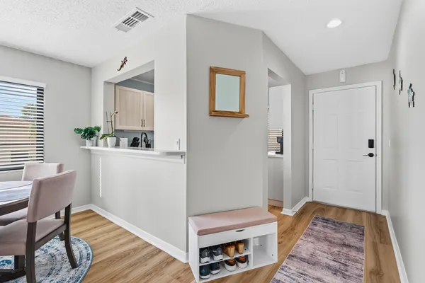 $289,900 | 6940 Southeast Constitution Boulevard, Unit 206, Hobe Sound, FL 33455