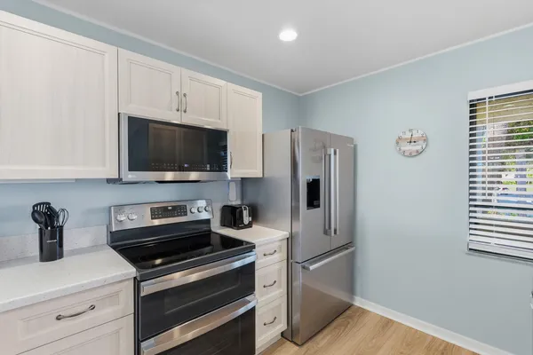 $289,900 | 6940 Southeast Constitution Boulevard, Unit 206, Hobe Sound, FL 33455