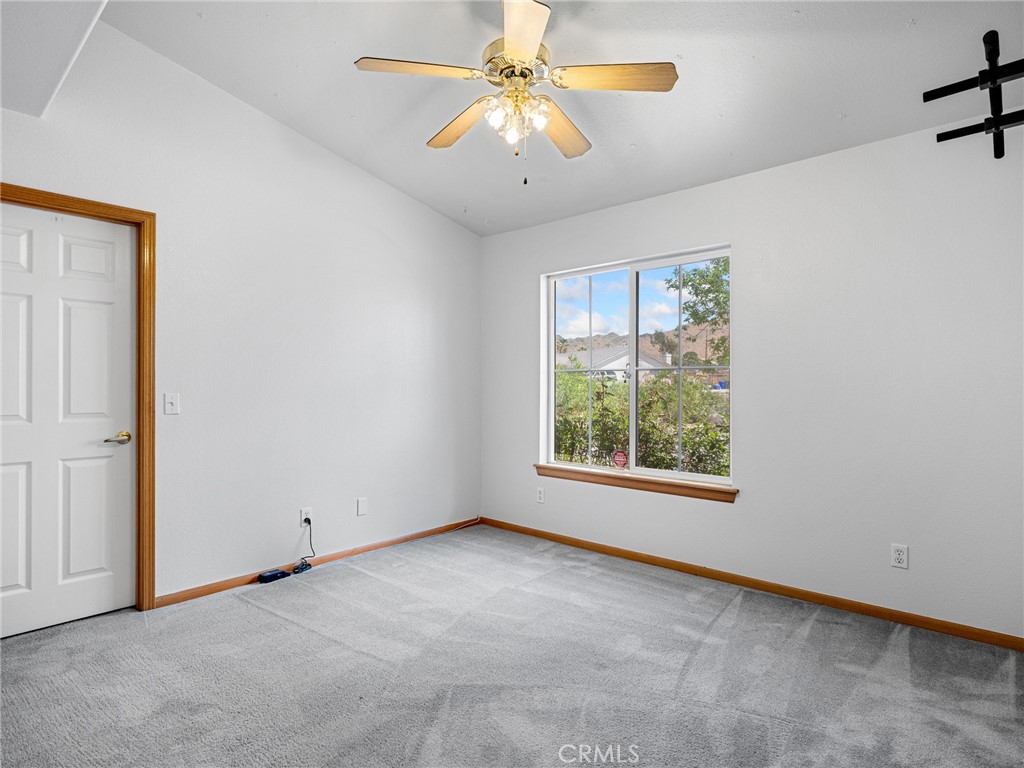 19224 Roanoke Road Apple Valley, CA 92307 - Photo 22 of 53