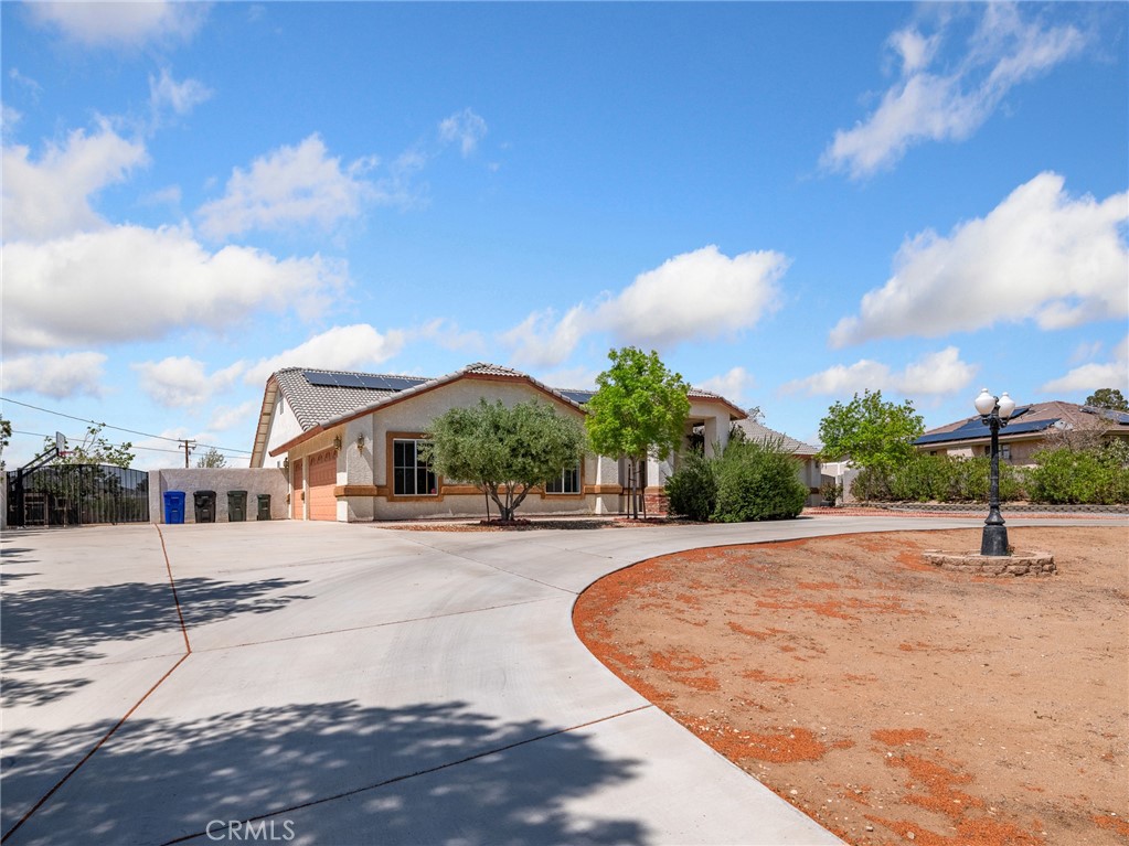 19224 Roanoke Road Apple Valley, CA 92307 - Photo 36 of 53