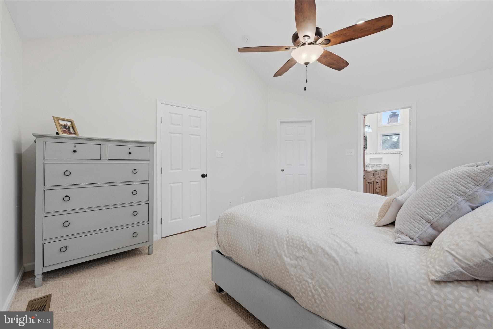 320 Loudoun Street Southwest Leesburg, VA 20175 - Photo 22 of 60 Main Level - Primary Bedroom