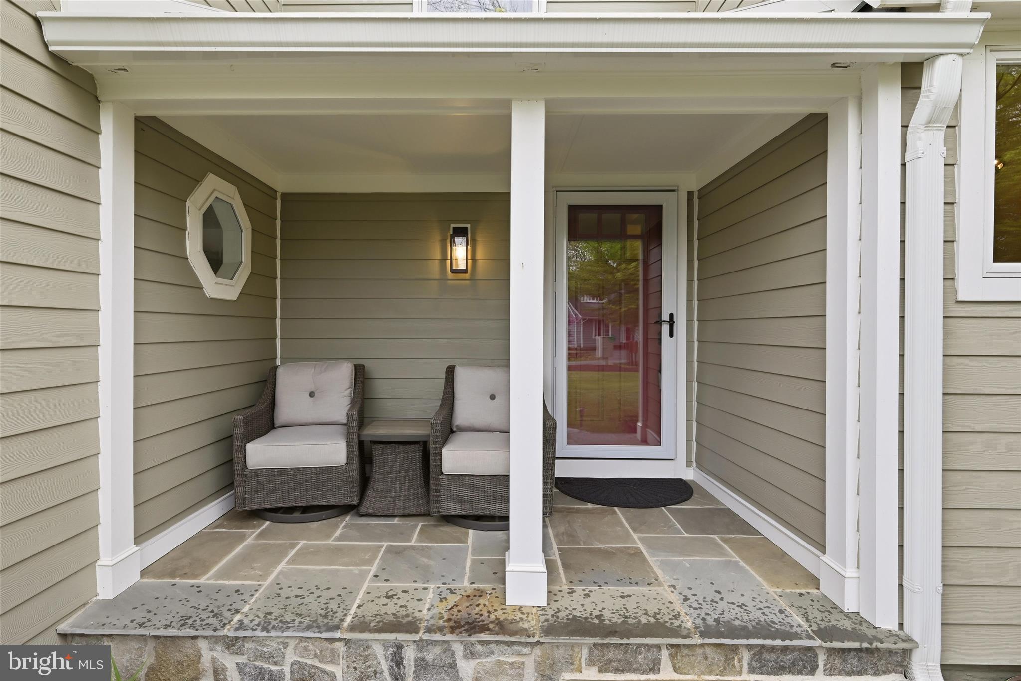 320 Loudoun Street Southwest Leesburg, VA 20175 - Photo 3 of 60 Front Porch