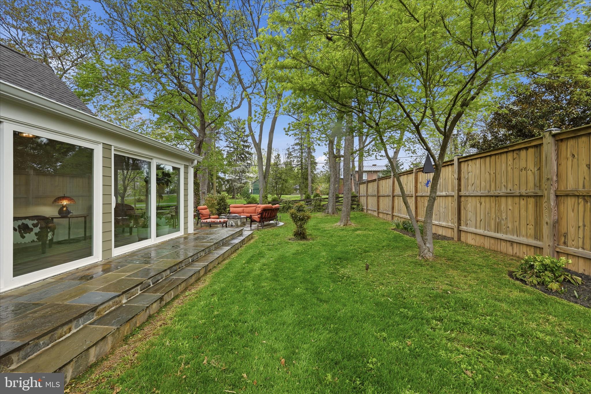 320 Loudoun Street Southwest Leesburg, VA 20175 - Photo 41 of 60 Backyard