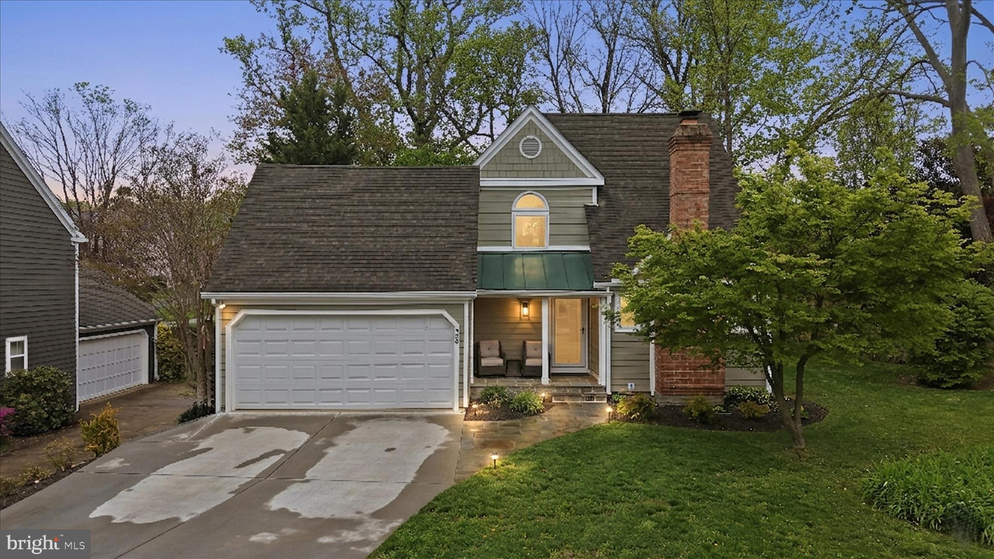 320 Loudoun Street Southwest Leesburg, VA 20175 - Photo 53 of 60 Twilight