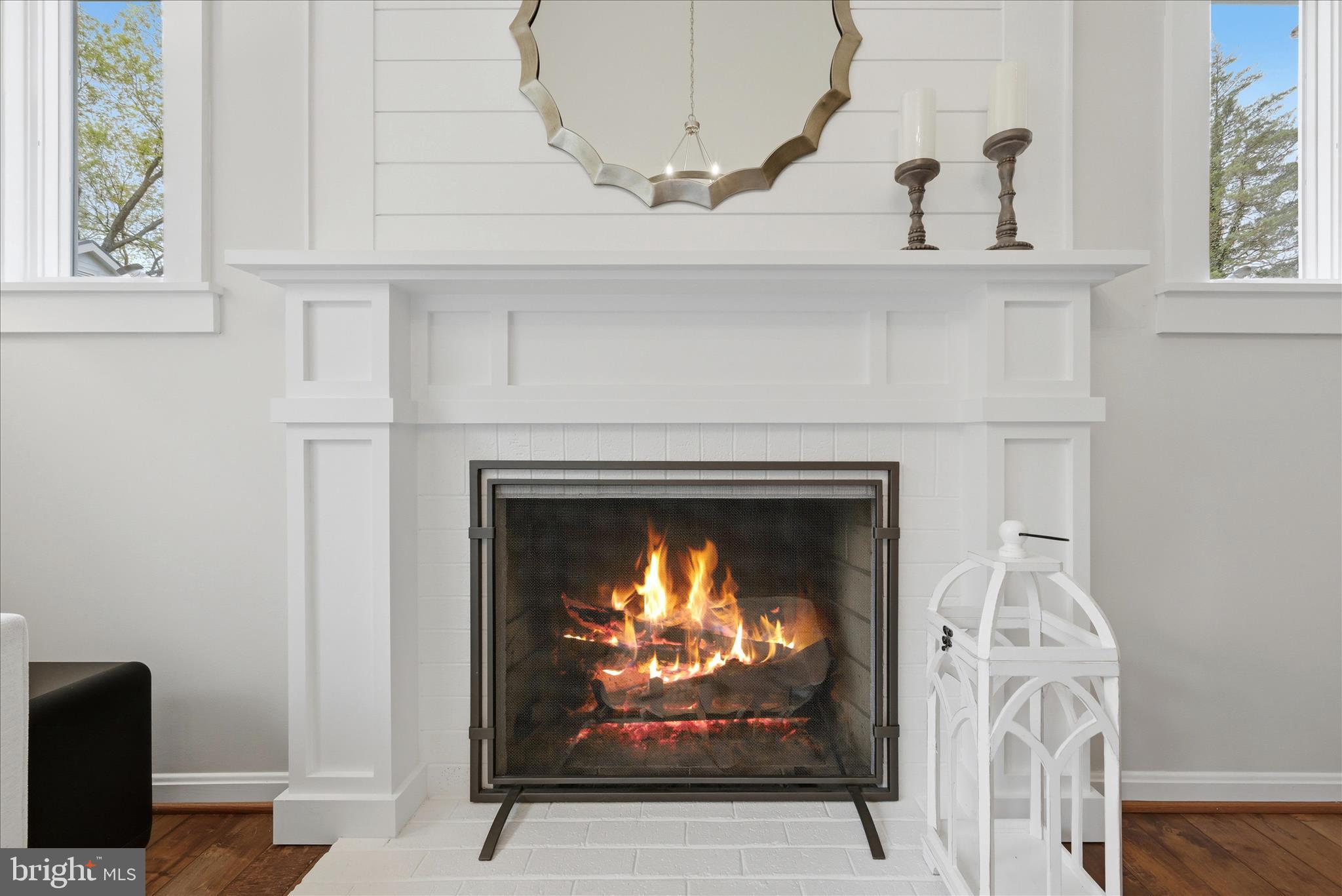 320 Loudoun Street Southwest Leesburg, VA 20175 - Photo 9 of 60 Wood Burning Fireplace