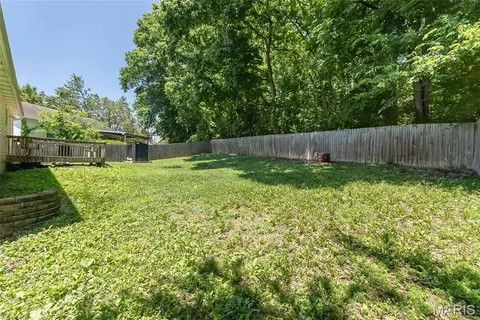 $295,000 | 6408 Flagstone Court, Imperial, MO 63052