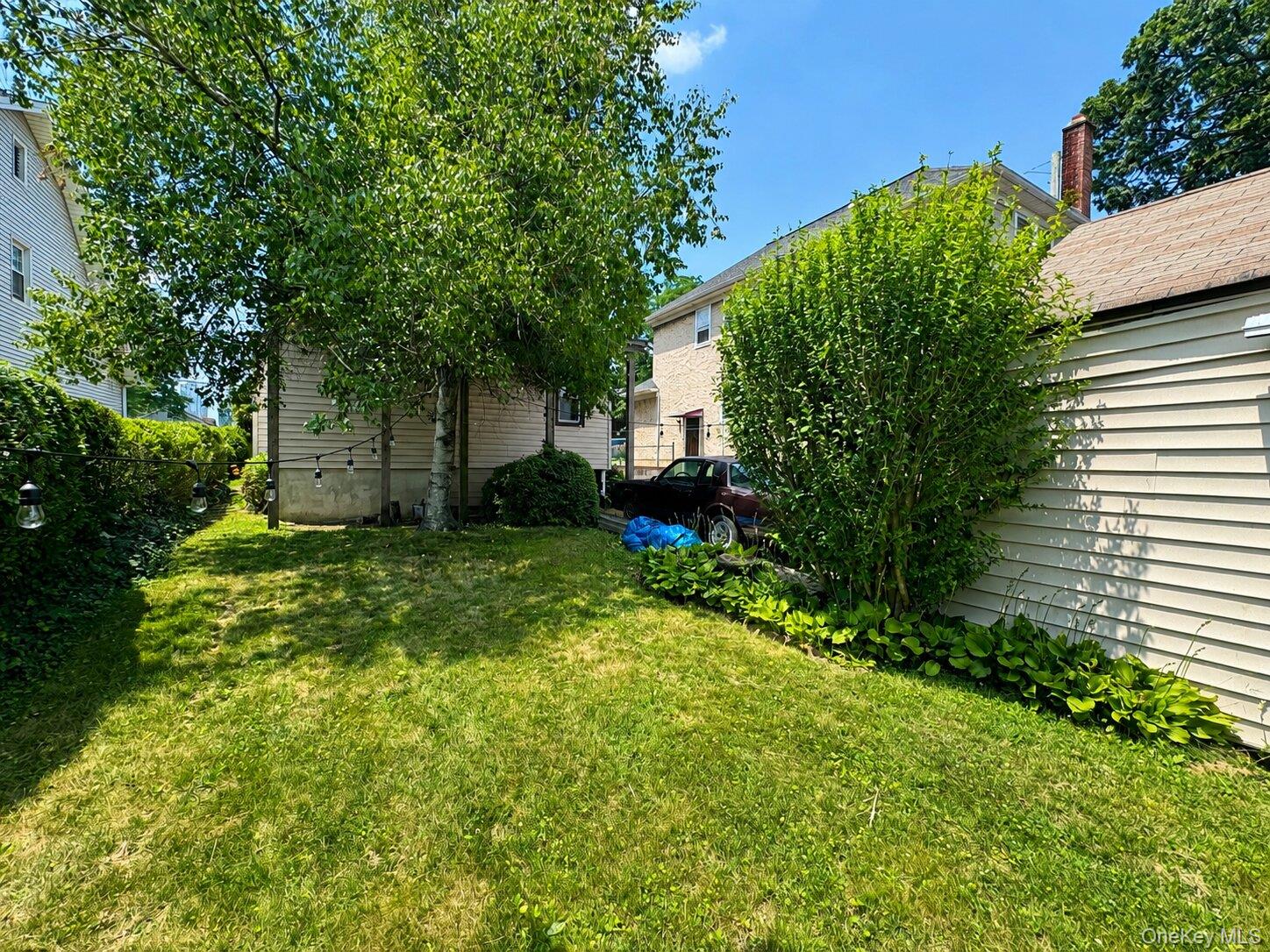 113 Rhodes Street New Rochelle, NY 10801 - Photo 28 of 32