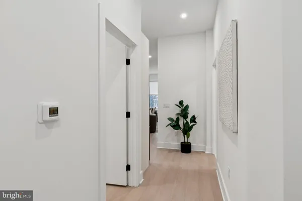 $1,510 | 20-30 West Allens Lane, Unit 215, Philadelphia, PA 19119