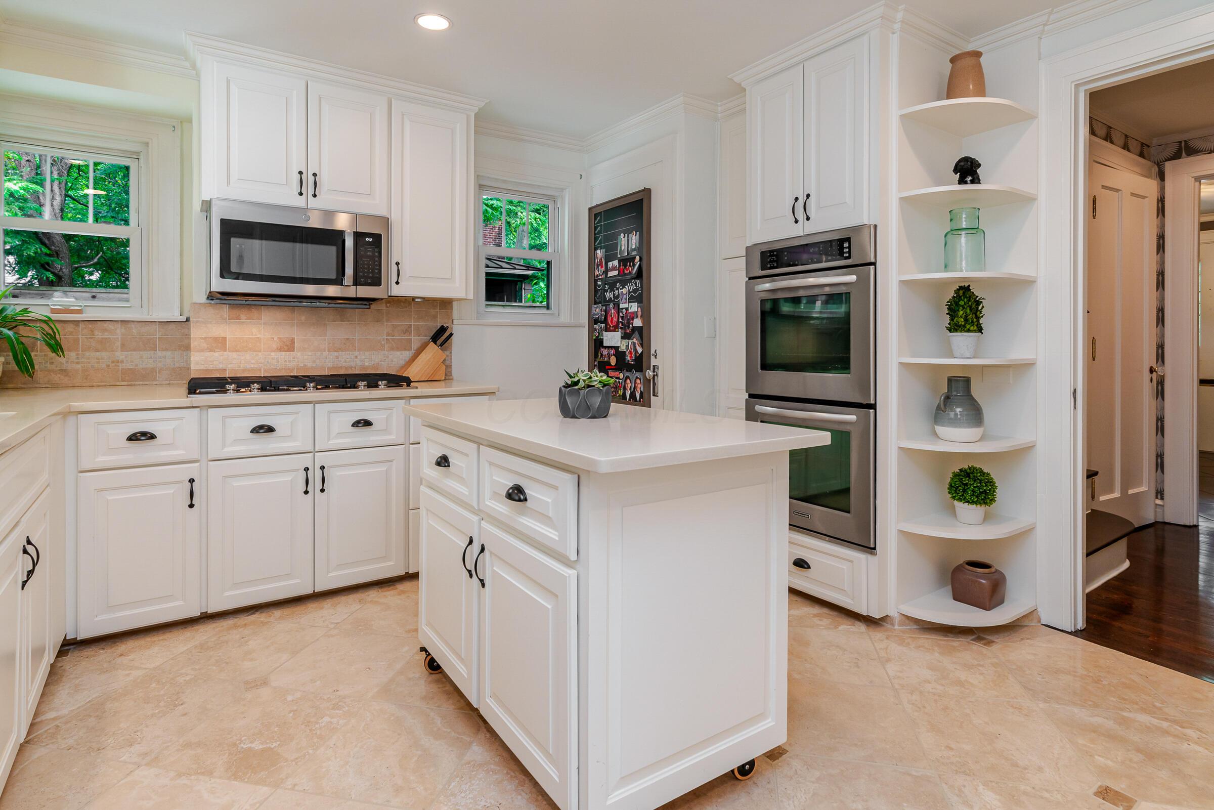 233 Preston Road Columbus, OH 43209 - Photo 18 of 81 Kitchen