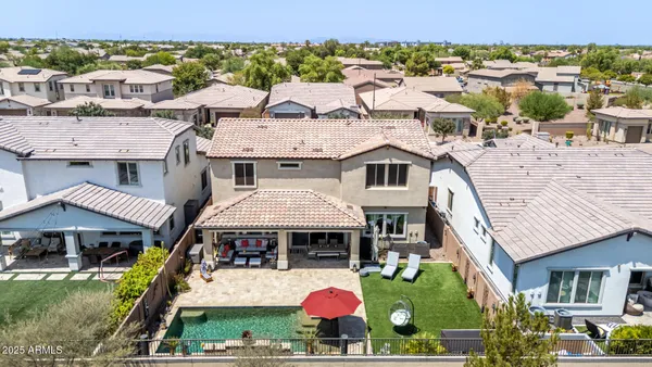 $940,000 | 1657 South Henry Lane, Gilbert, AZ 85295