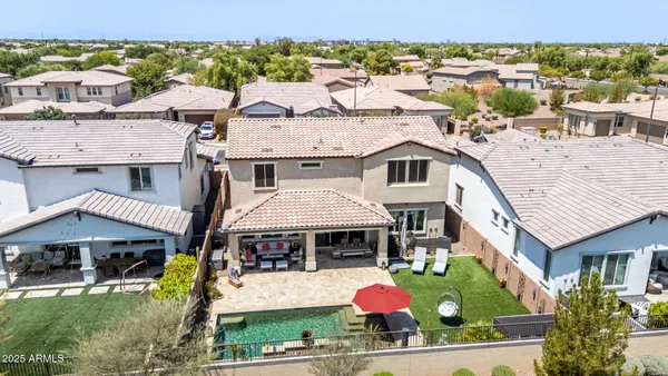 $940,000 | 1657 South Henry Lane, Gilbert, AZ 85295