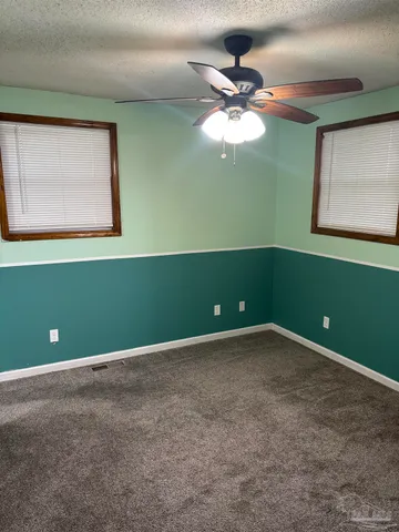 $2,100 | 425 Rentz Avenue, Pensacola, FL 32507