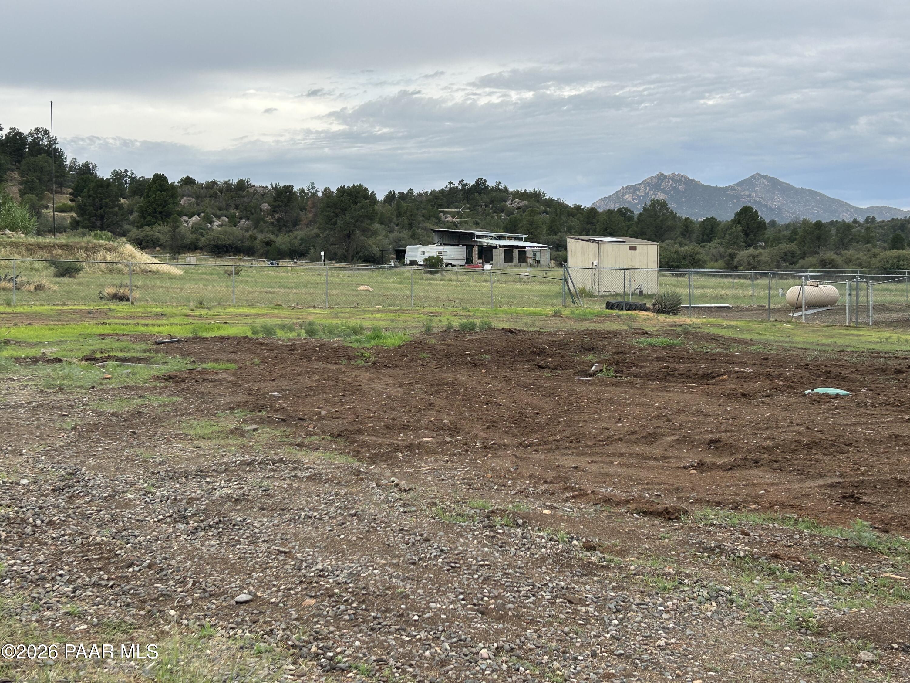 18318 Frontier Road Peeples Valley, AZ 86332 - Photo 6 of 11 IMG_7212
