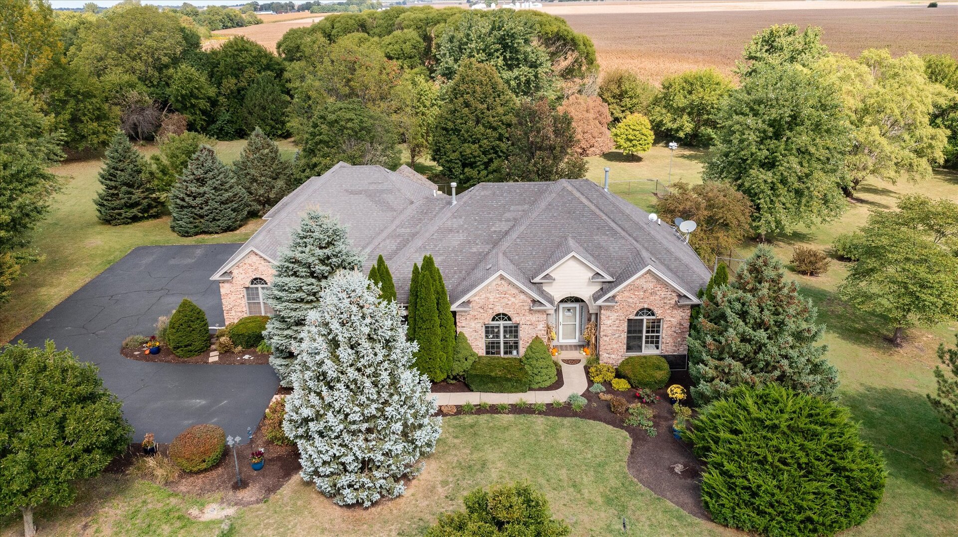 1330 Airport Road Morris, IL 60450 - Photo 46 of 53 an aerial view of a house
