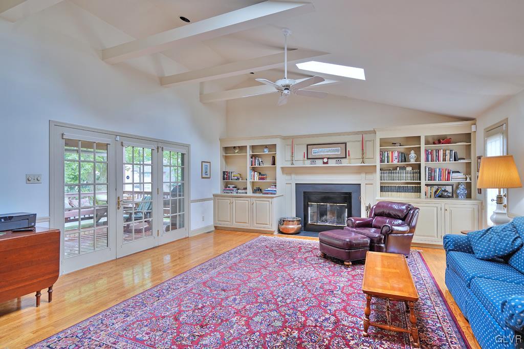 2170 Barrington Road Bethlehem, PA 18018 - Photo 11 of 39 Gallery Image 11