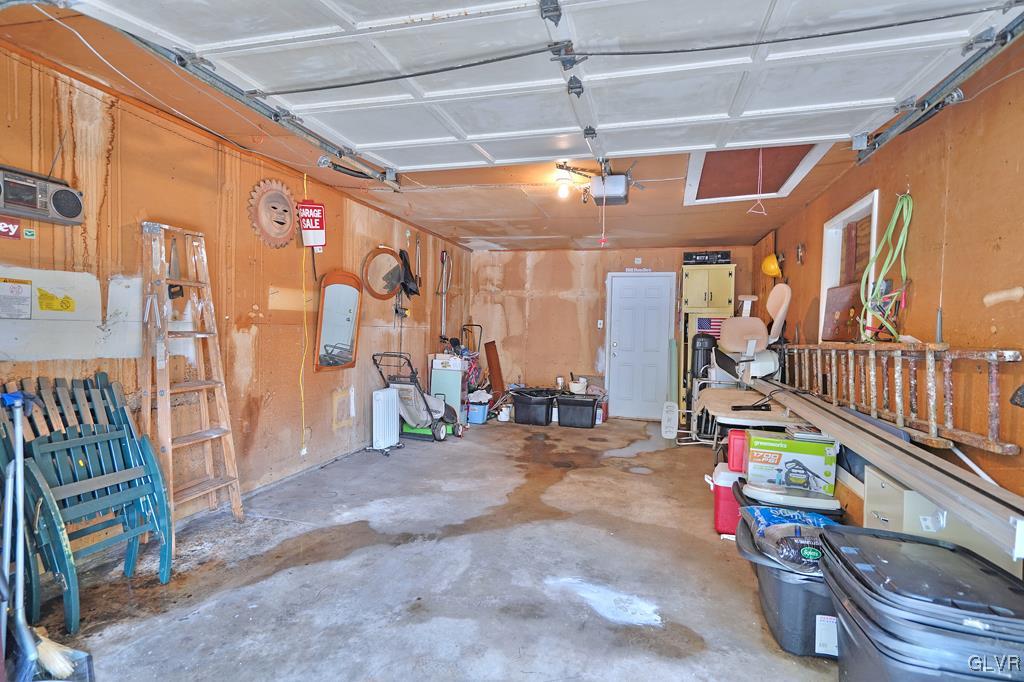 2170 Barrington Road Bethlehem, PA 18018 - Photo 33 of 39 Gallery Image 33