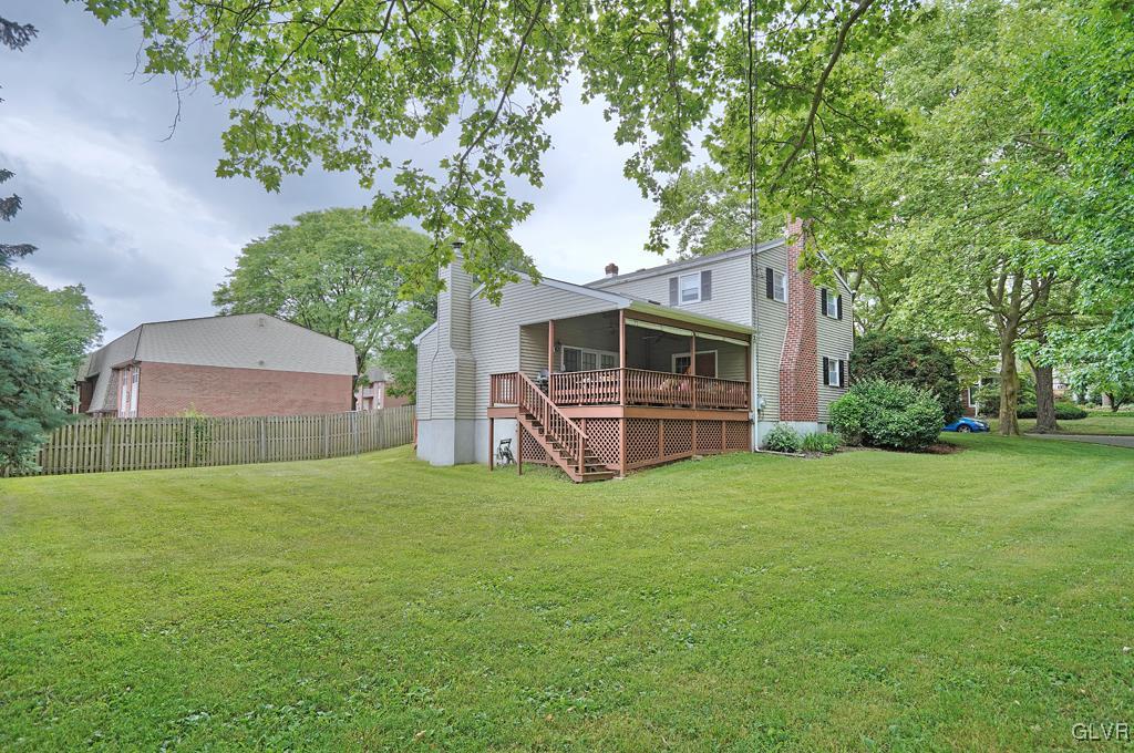 2170 Barrington Road Bethlehem, PA 18018 - Photo 37 of 39 Gallery Image 37
