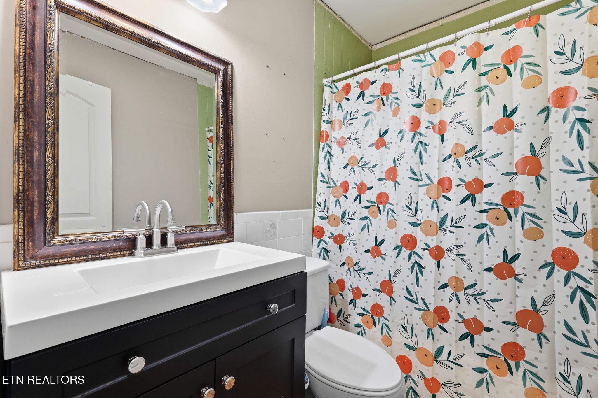 124 Salem Road Oak Ridge, TN 37830 - Photo 18 of 44 Main Level Bath