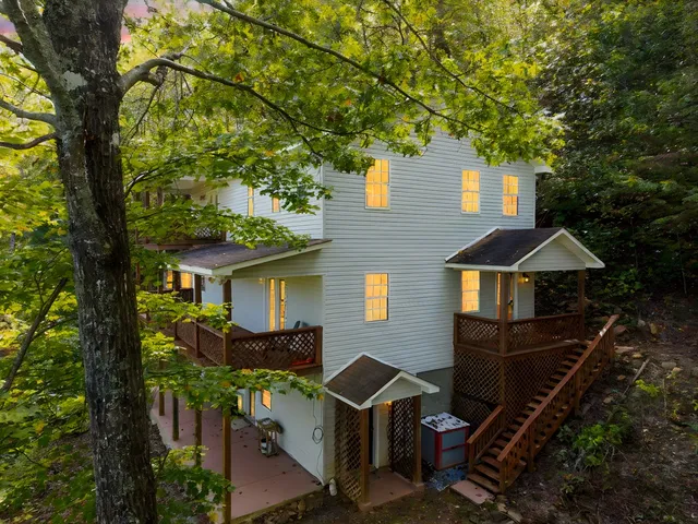 $375,000 | 20 Eagle Heights Road, Hiawassee, GA 30546