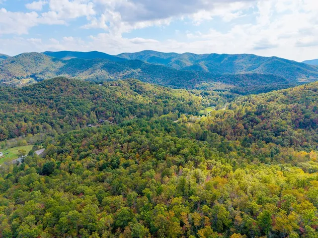 $375,000 | 20 Eagle Heights Road, Hiawassee, GA 30546