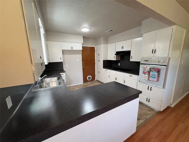 $1,400 | 15304 Tacon Lane, Unit B, Pflugerville, TX 78660