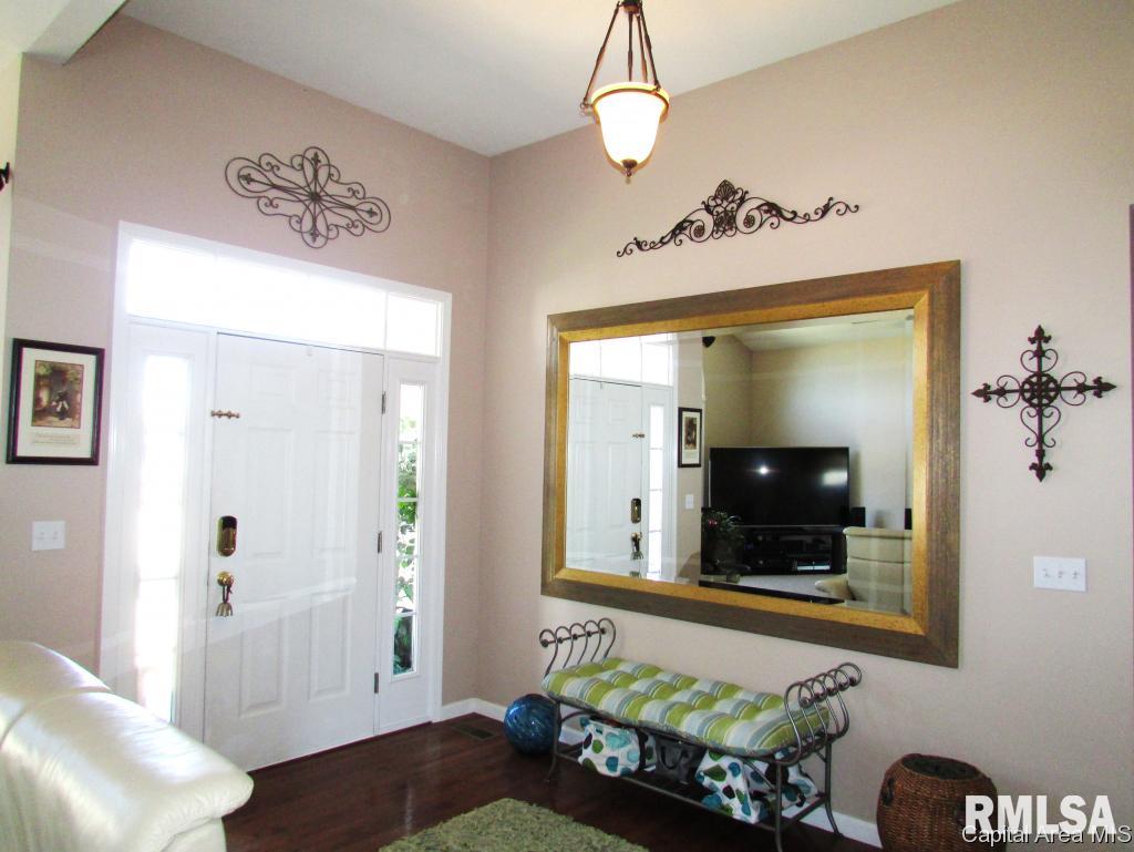 5413 Bunting Road Springfield, IL 62711 - Photo 2 of 25