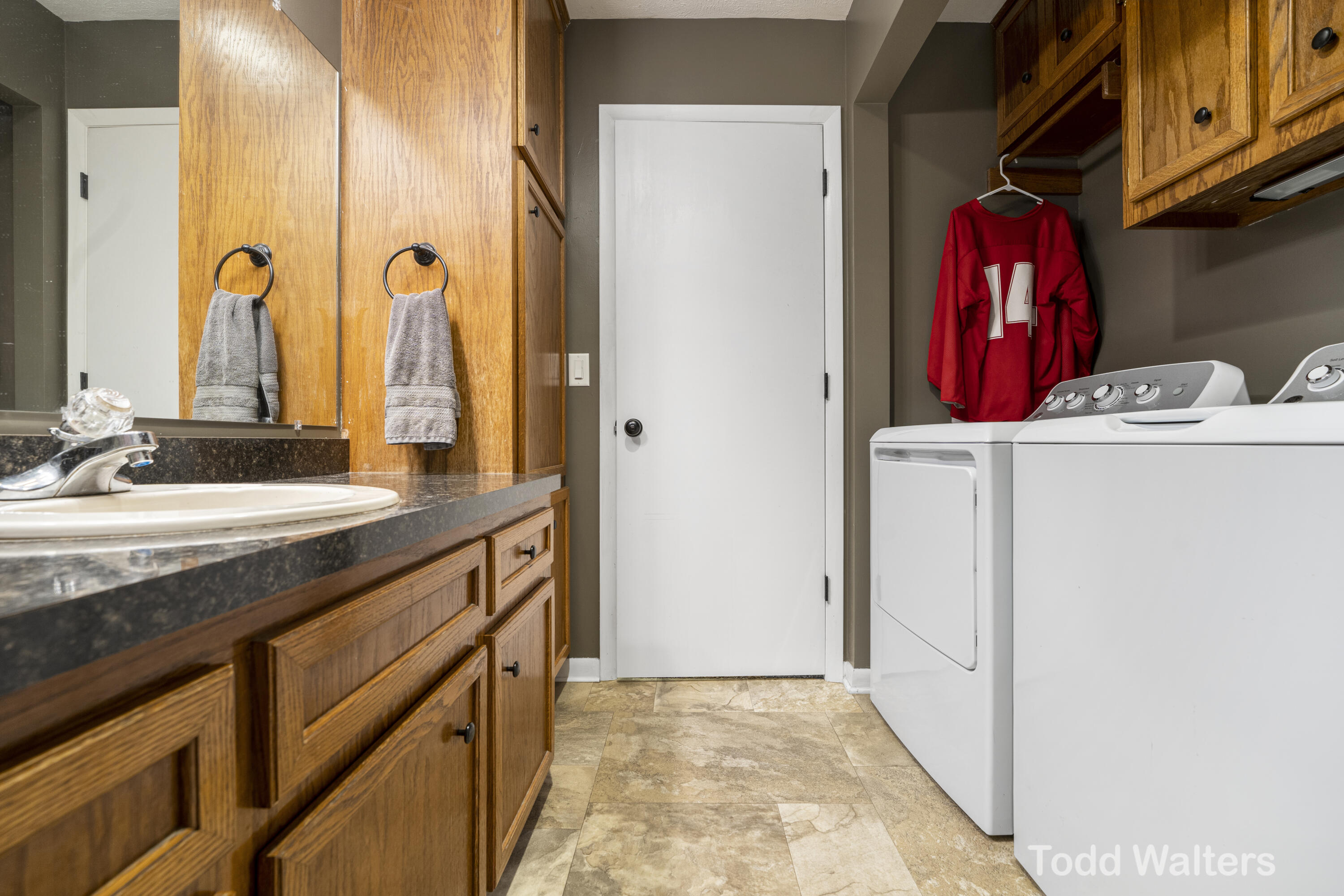 508-510 Riley Street Holland, MI 49424 - Photo 14 of 25 DSC01209