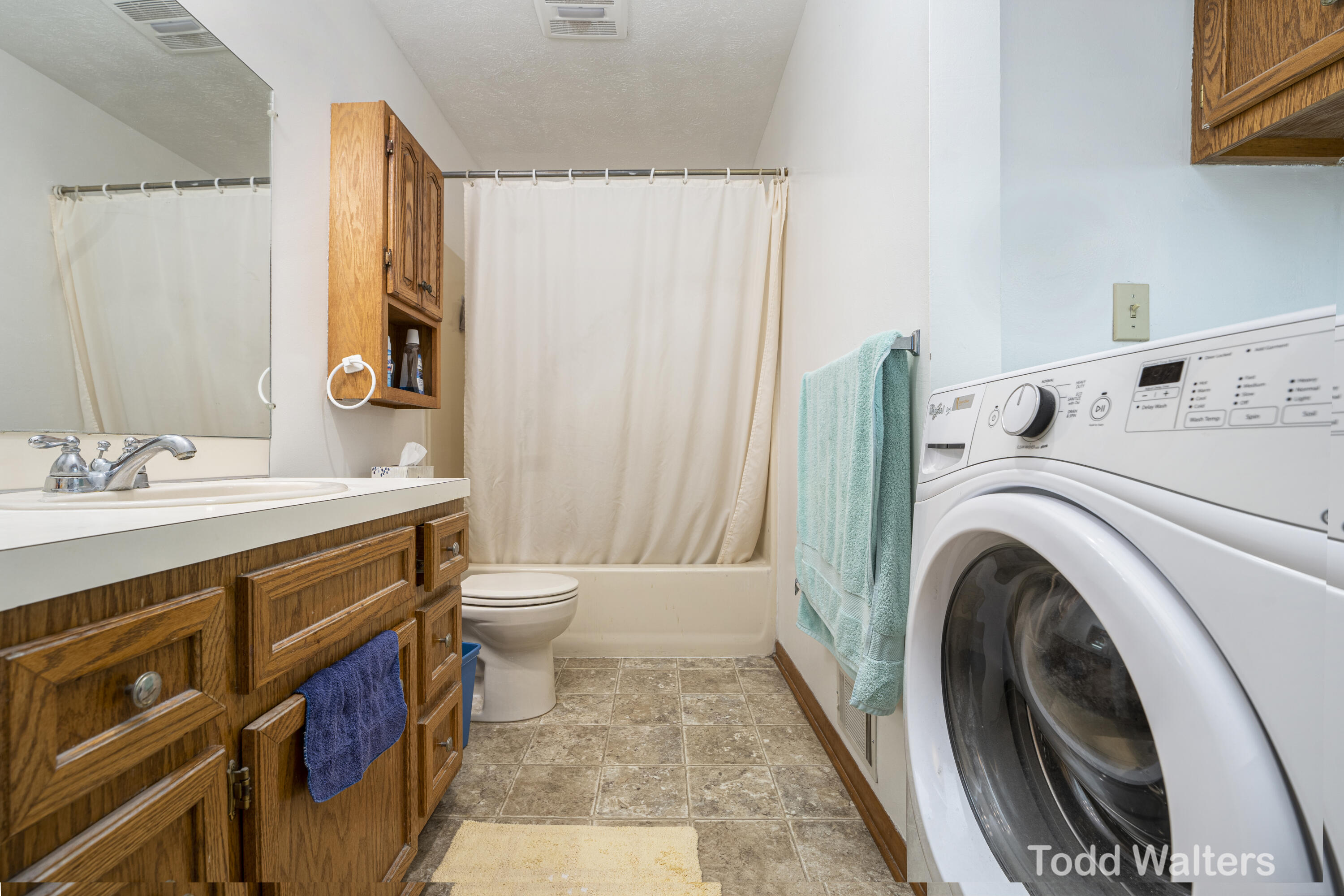 508-510 Riley Street Holland, MI 49424 - Photo 21 of 25 DSC01256